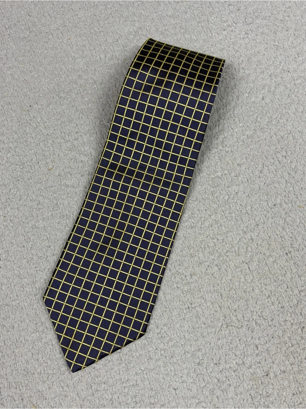 Brooks Brothers Makers Neck Tie Navy with Yellow Grid Silk Made in USA
